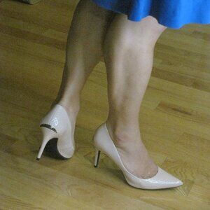 NEW Calvin Klein Gayle Blush Python Patent Textured Leather 3.5" Heels 10M +Box